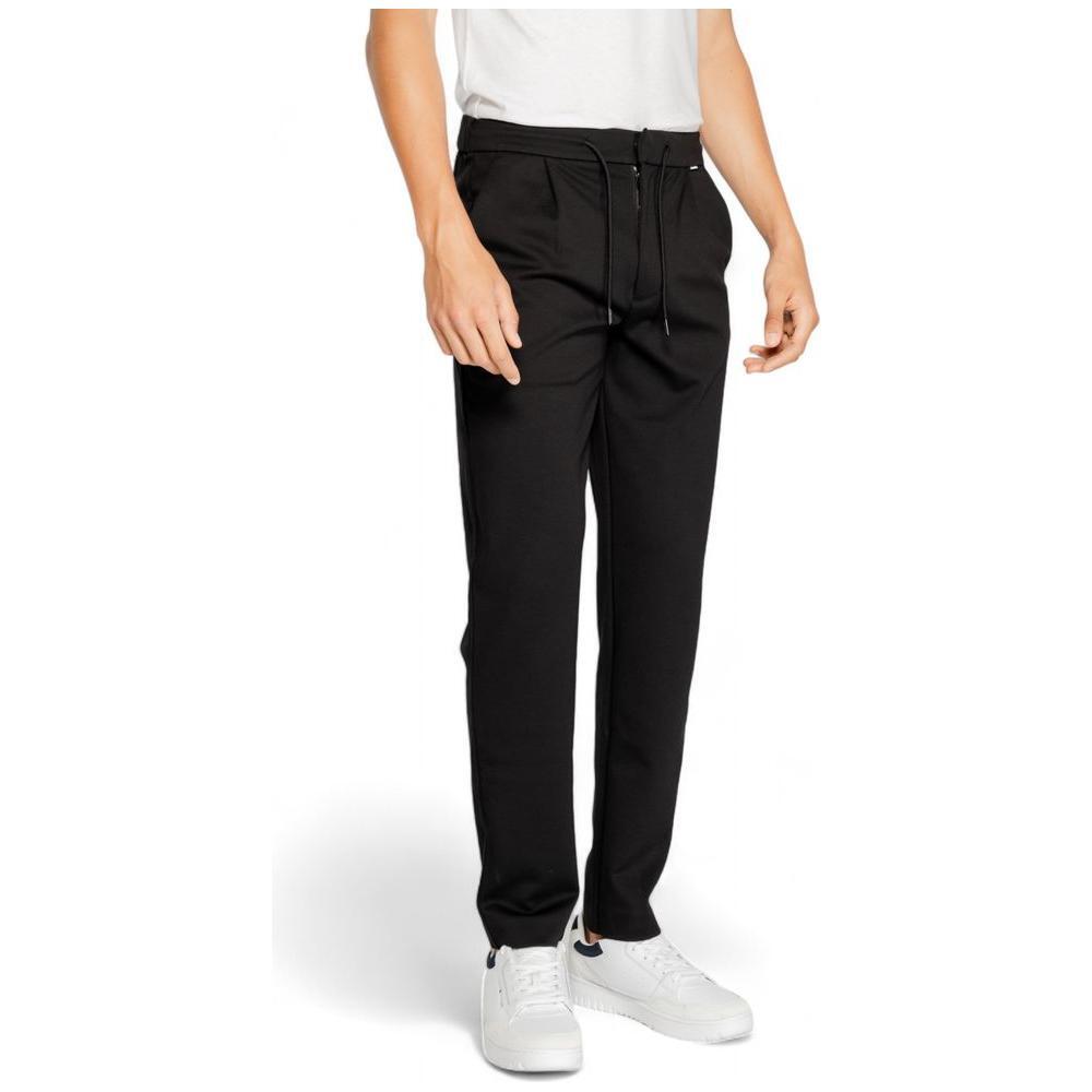 Calvin Klein Black Recycled Polyester Pant CA-14571400009-W38 | L32