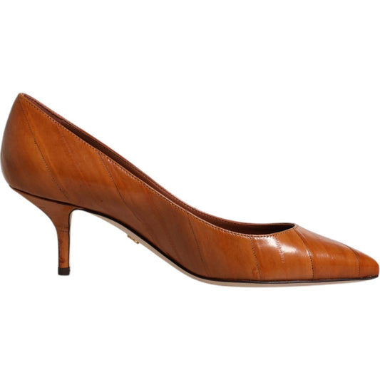Dolce & Gabbana brown eel leather kitten heel pumps, high-quality designer shoes made in Italy. Stylish and comfortable for elegant occasions.