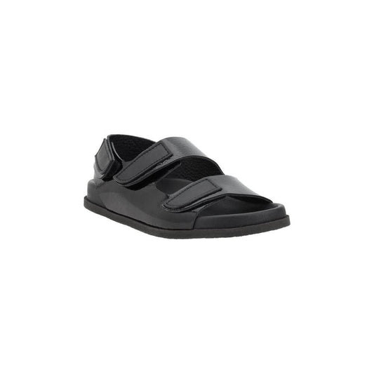 Pedro García Dinka Sandals with leather Velcro straps and flat sole for comfort and style.
