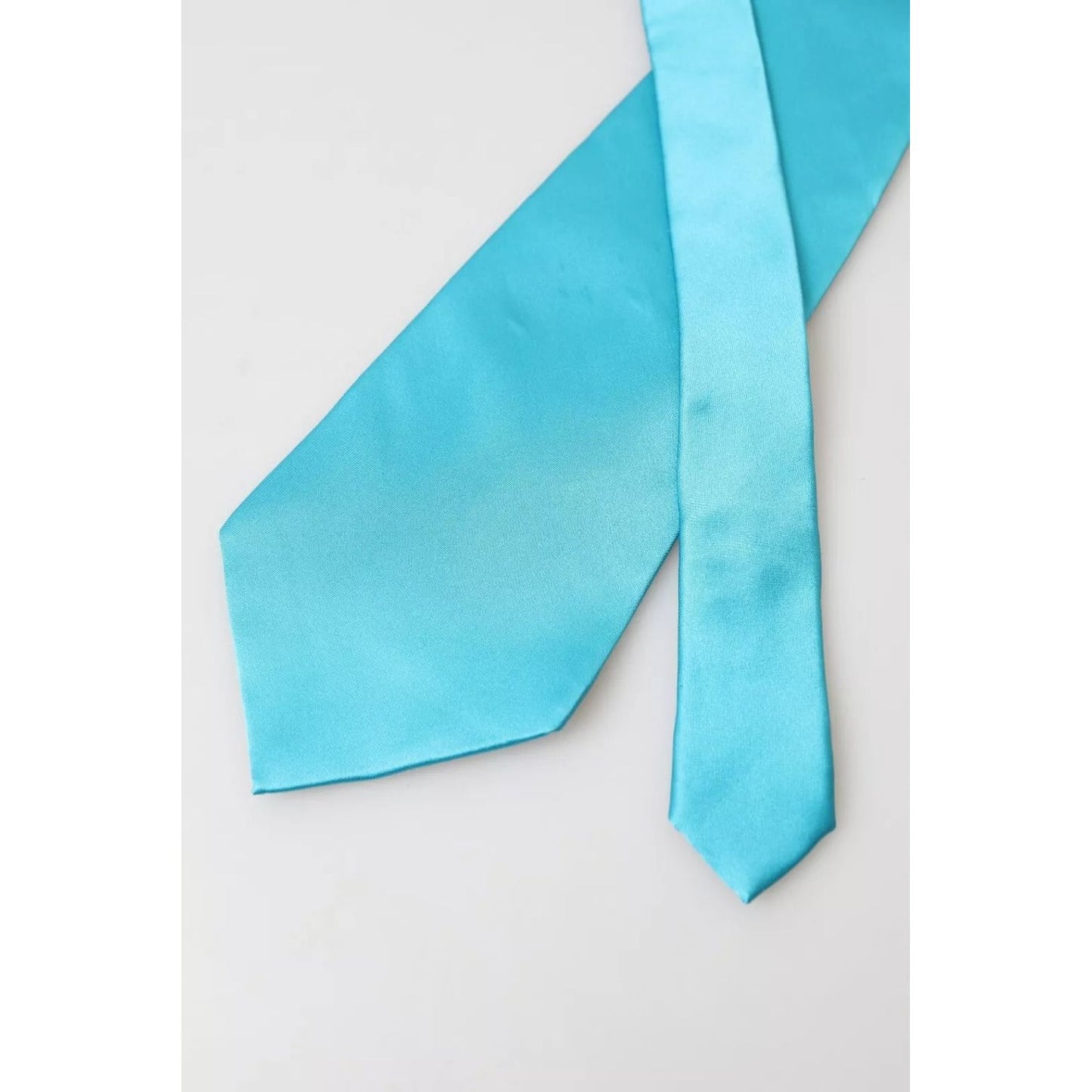 Dolce & Gabbana Light Blue 100% Silk Wide Mens Necktie KRA3248