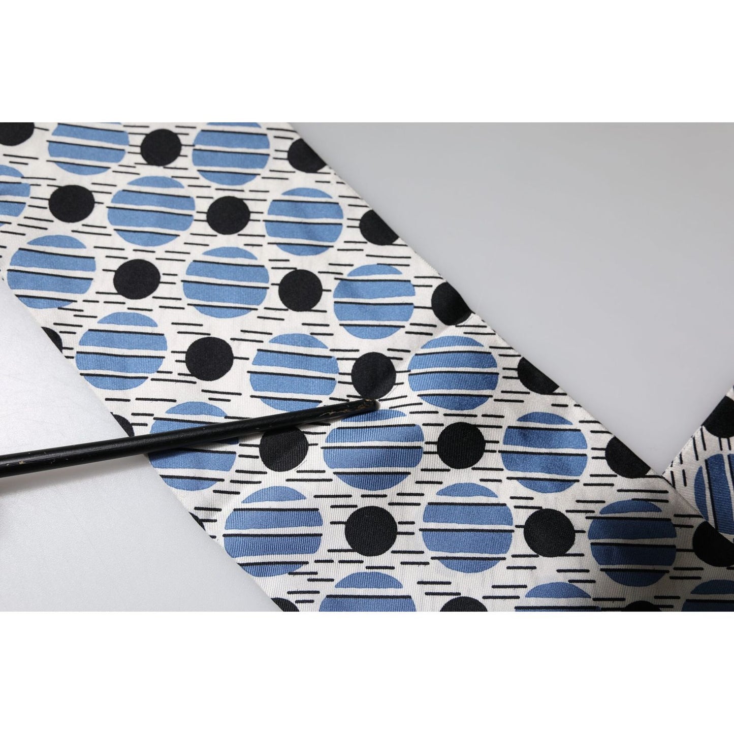 Dolce & Gabbana White Blue Polka Dotted Silk Skinny Scarf MS7185