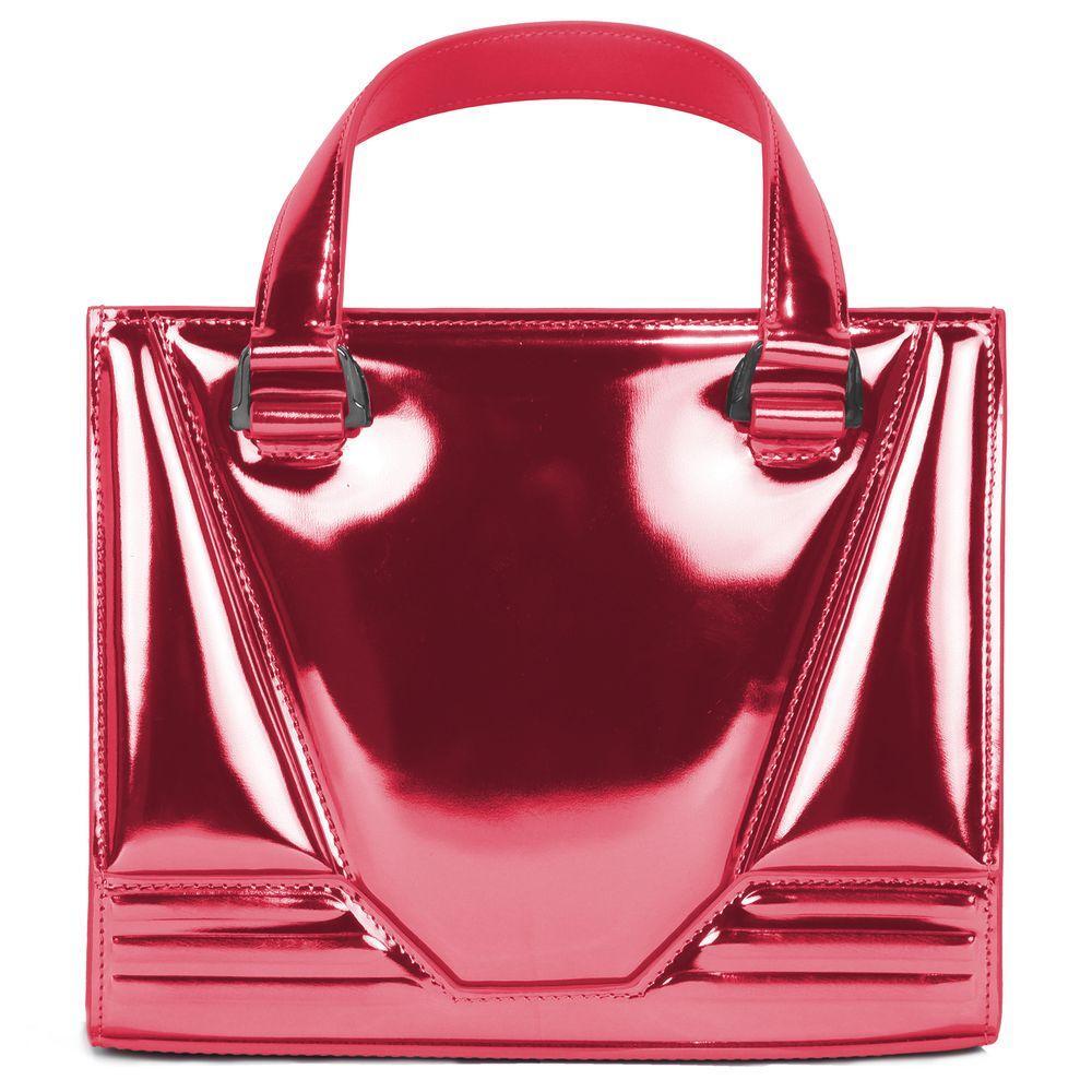 Front view with bag zipped and handles upright.