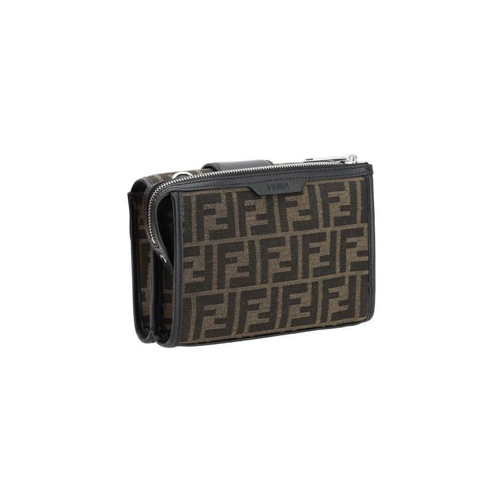 Front view with bag zipped and handles upright.