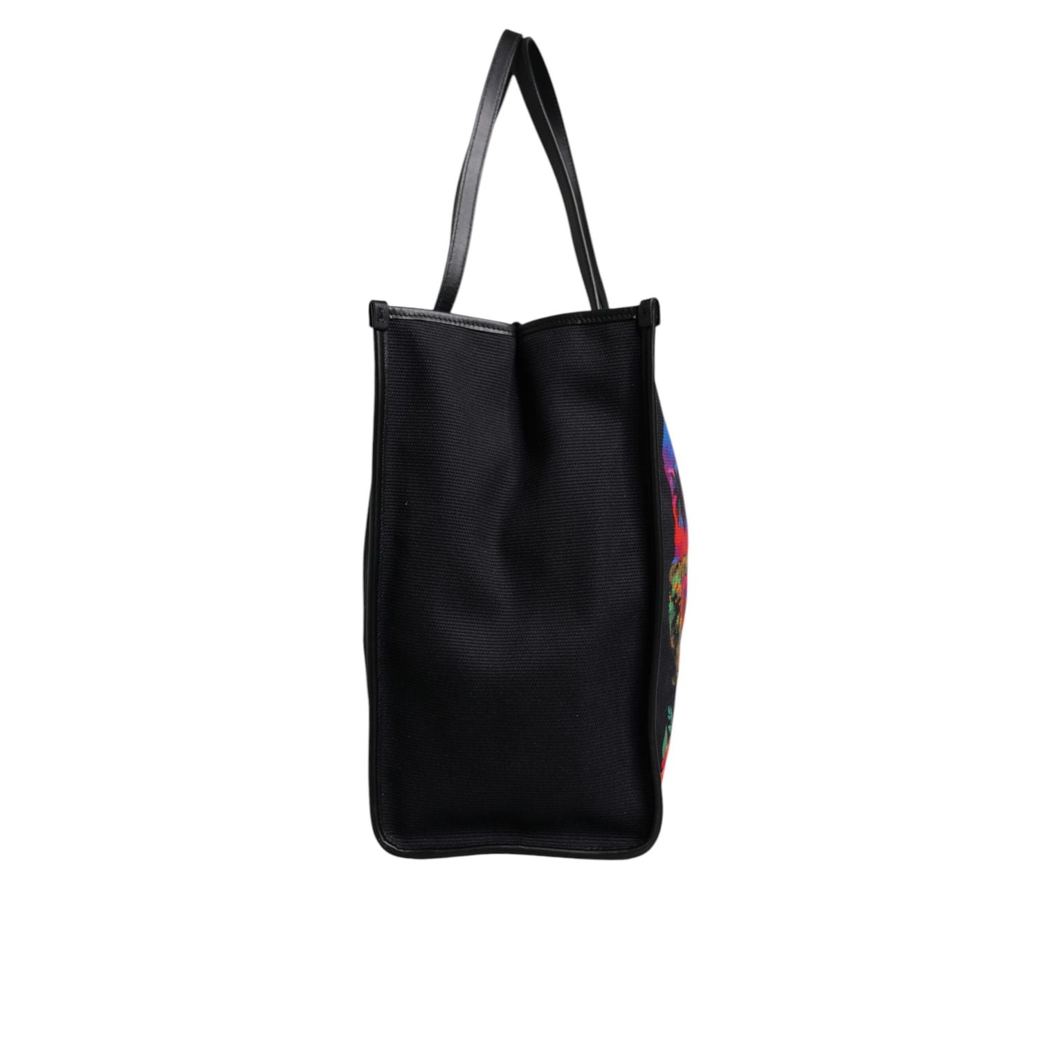 Front view with bag zipped and handles upright.