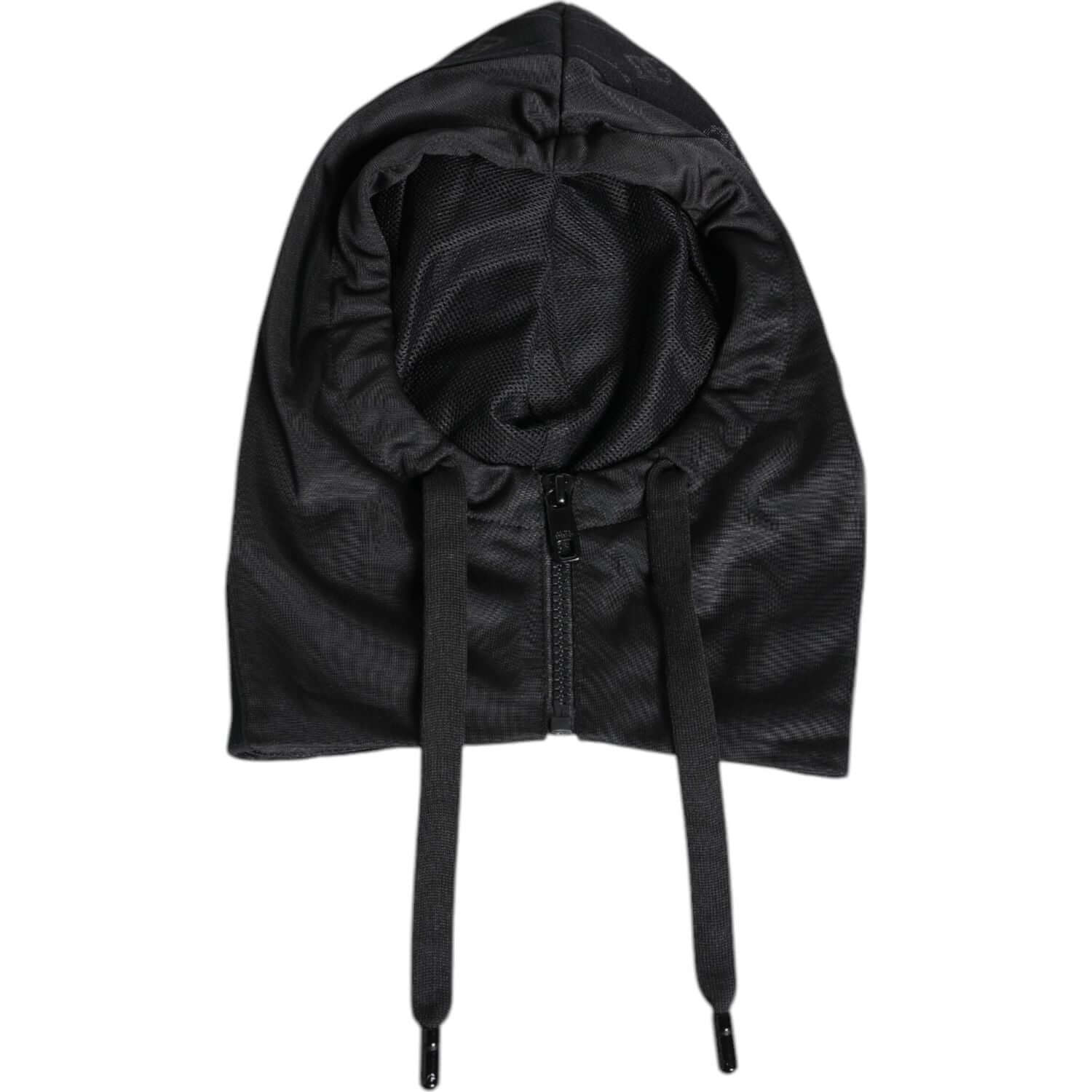 Front view with bag zipped and handles upright.