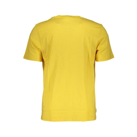 Back view of Timberland yellow cotton T-shirt showcasing short sleeves and regular fit. Made from 100% organic cotton.