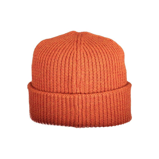 K-WAY red wool men's cap featuring iconic logo, combines warmth with high-fashion. A stylish accessory for modern trendsetters.