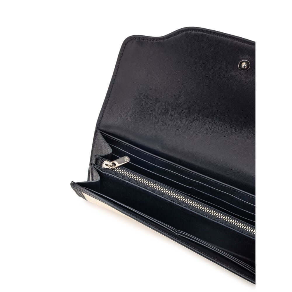 Front view with bag zipped and handles upright.