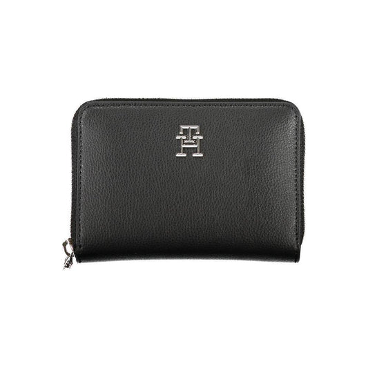 Tommy Hilfiger Elegant Black Zip Wallet with Multiple Compartments TO-27159
