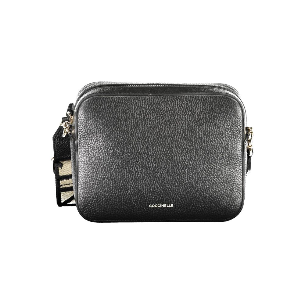 Front view with bag zipped and handles upright.