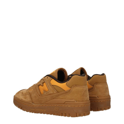 New Balance Brown Leather Sneakers, suede design with aged effect, lace-up closure, front and side logo, Arizona Brown color.