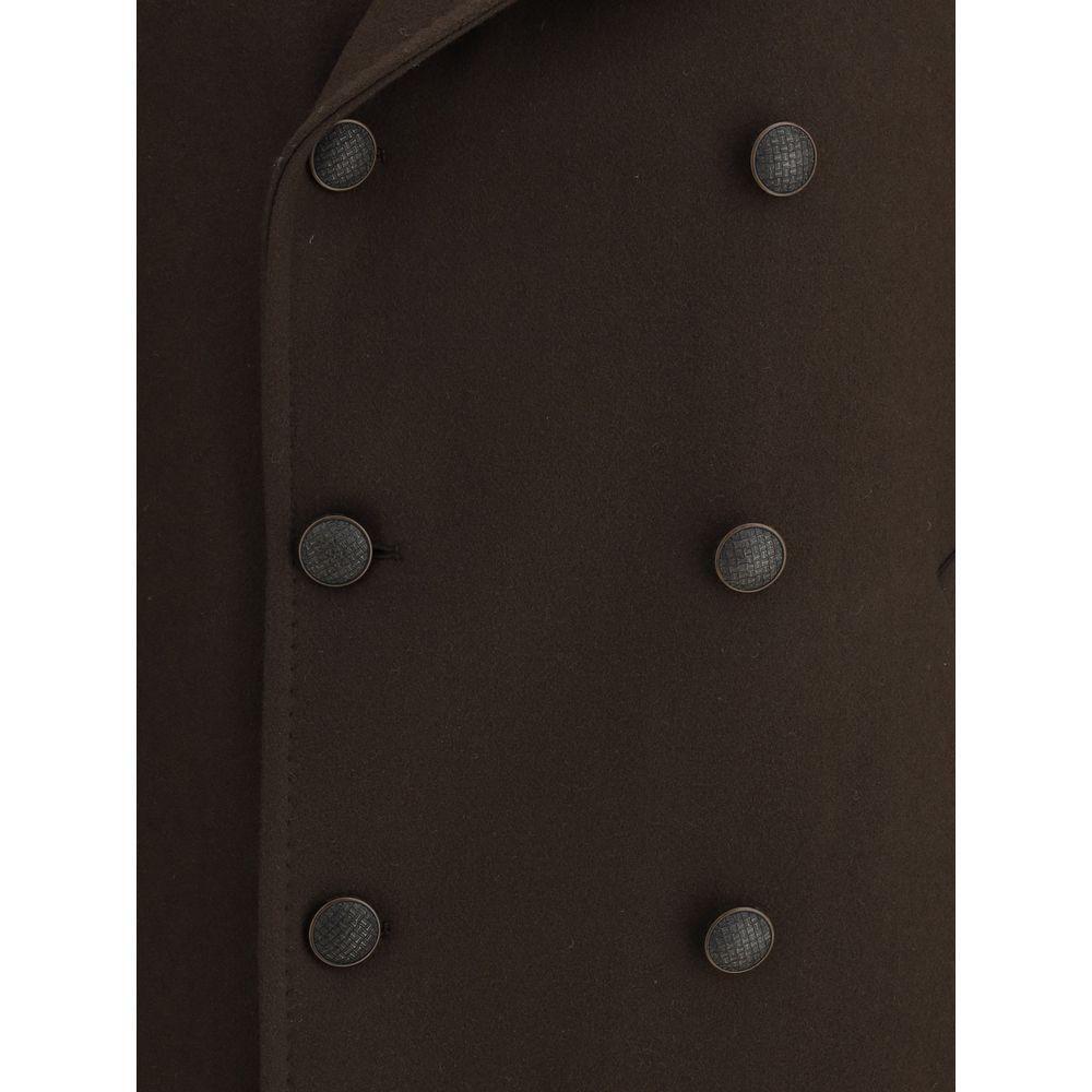Front view with bag zipped and handles upright.