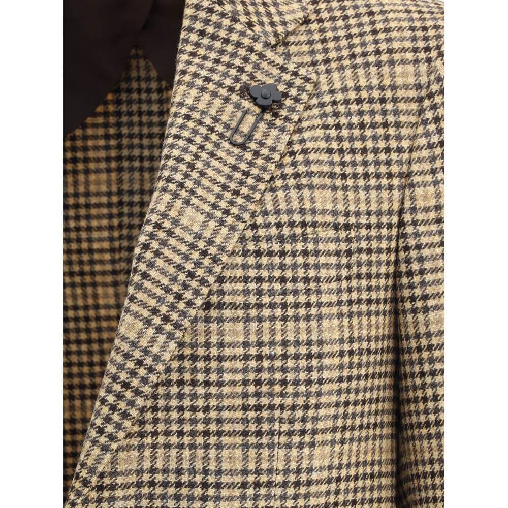 Close-up of Lardini Beige Wool Clothing houndstooth blazer with iconic lapel brooch.