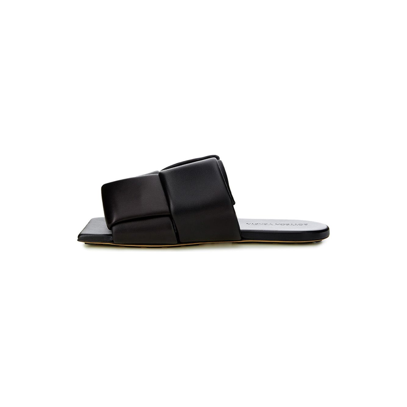 Bottega Veneta Elegant Black Leather Sandals