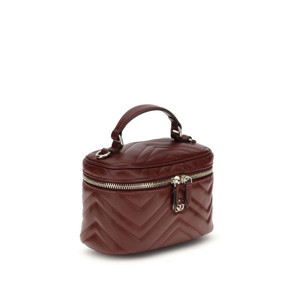 Front view with bag zipped and handles upright.