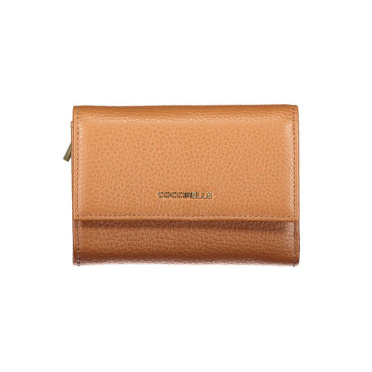 Coccinelle Brown Leather Women Wallet with zip and snap closure, showcasing Italy's craftsmanship and style, featuring iconic logo.