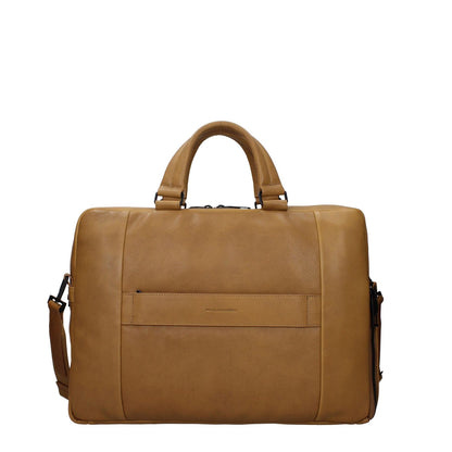 Piquadro Beige Leather Business And Laptop Bag with adjustable strap and vintage effect, featuring front and back logos for style and utility.