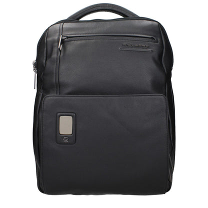 Piquadro Black Leather Backpack with front logo, adjustable straps, and iPad/PC case compatibility, MPN CA5105AON, code F84381.