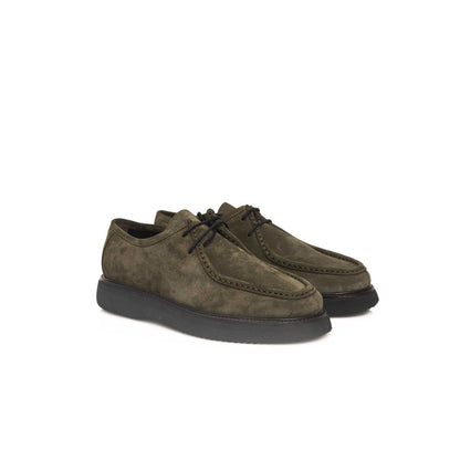 Cerruti 1881 Green Calfskin Men Derby Shoe showcasing elegance and style with genuine leather and durable rubber sole in bold green.