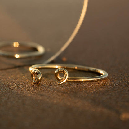 AN JEWELS JEWELRY Mod. AL.BAW03Y elegant silver bracelet on display