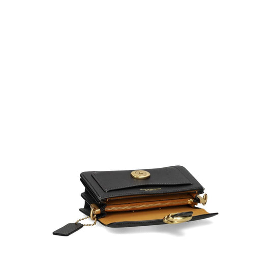 Coach Tabby 20 leather crossbody bag in black with multifunctional internal pockets and removable shoulder strap