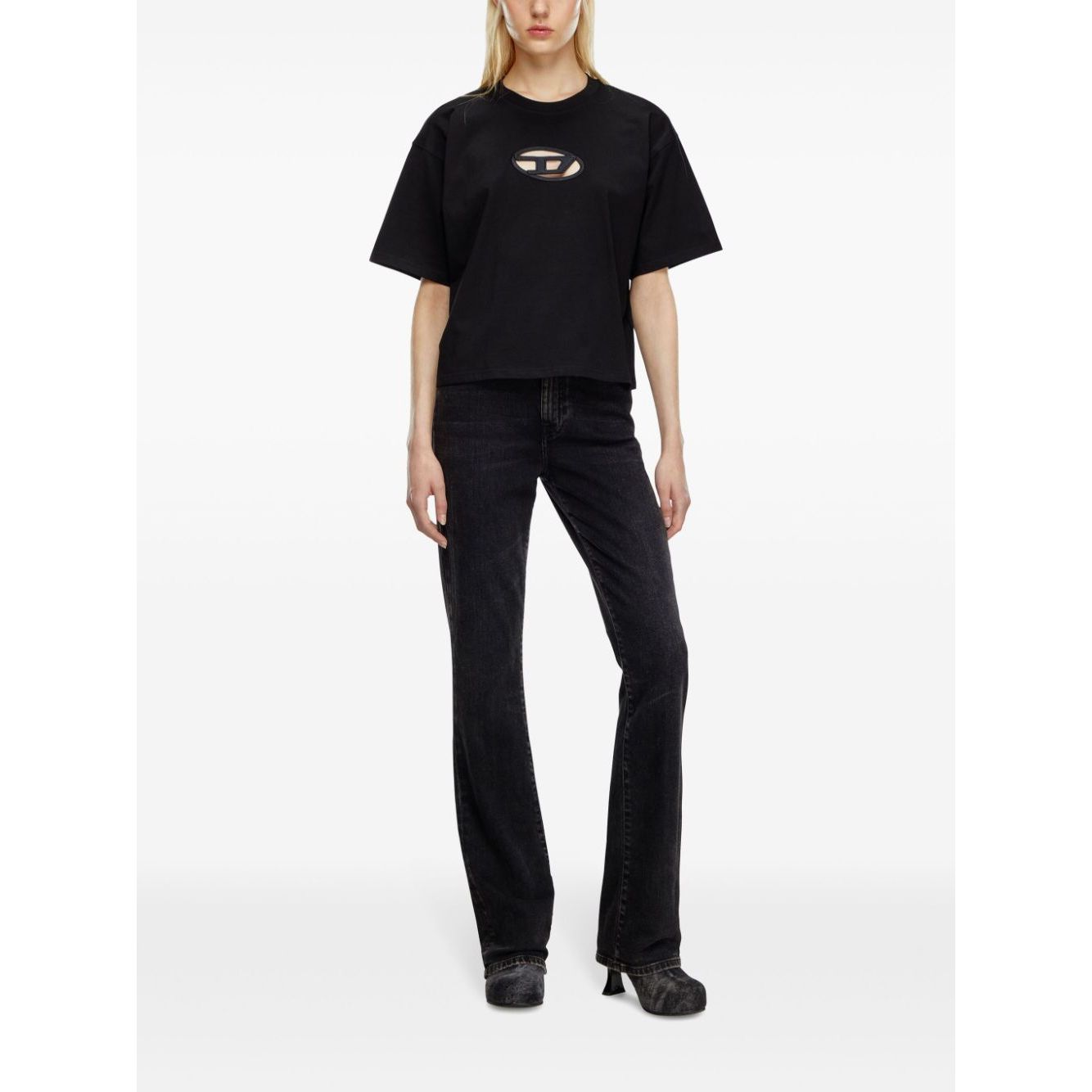 Alt Tag: Diesel T-shirts and Polos Black cotton t-shirt with Oval D logo, crew neck, and cropped style, featuring organic cotton jersey.