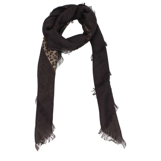 Valentino Garavani Brown Cashmere Foulard with leopard print, fringes, and front logo, measuring 140×140 cm made of 70% cashmere and 30% silk.