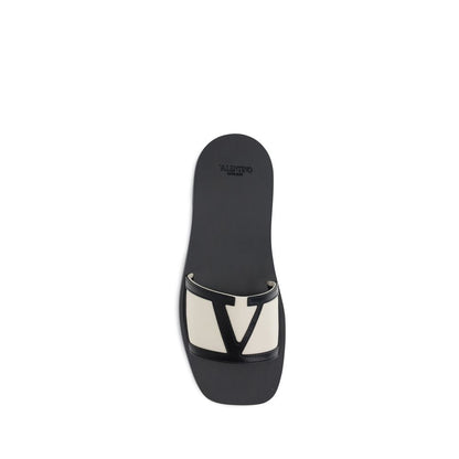 Valentino Garavani Viva Superstar Sandals
